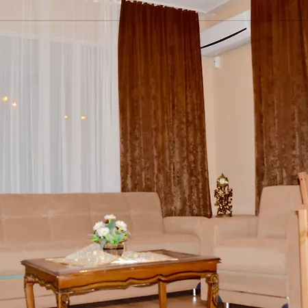 Elite Park And Apartman *